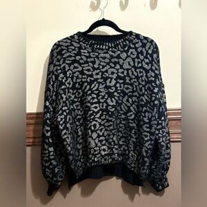 💠 Andthewhy Womens Black Gold Leopard Print Pullover Sweater Size Small/Medium